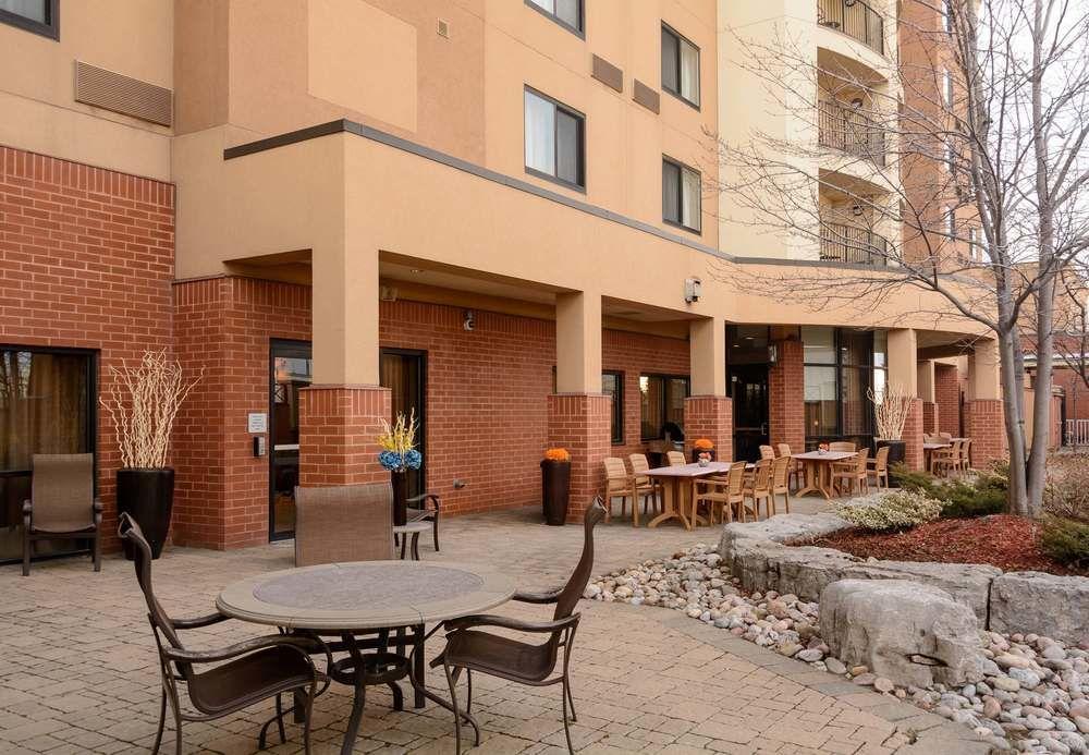 מלון Courtyard By Marriott Toronto ברמפטון מראה חיצוני תמונה